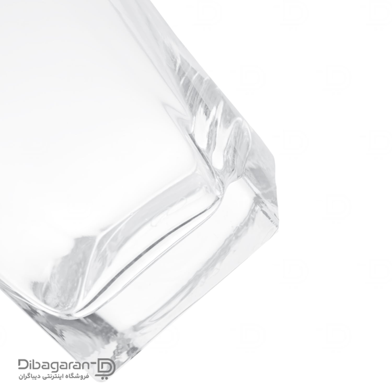 Pashabaghche square kar small glass 6pieces code 41280 (3)-min تصویر بزرگ نیم لیوان مربعی پاشاباغچه مدل کار 6 عددی کد 41280