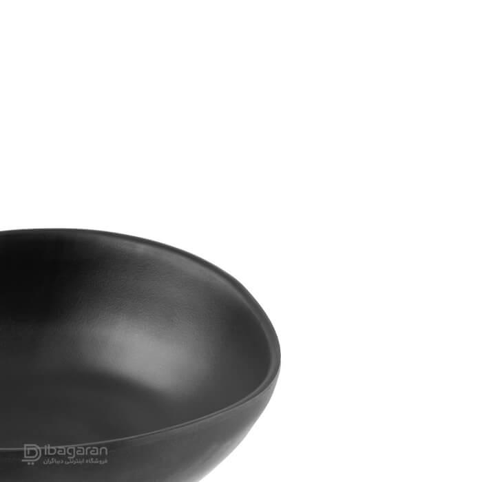نمای نزدیک از سطح کاسه ملامین ساور