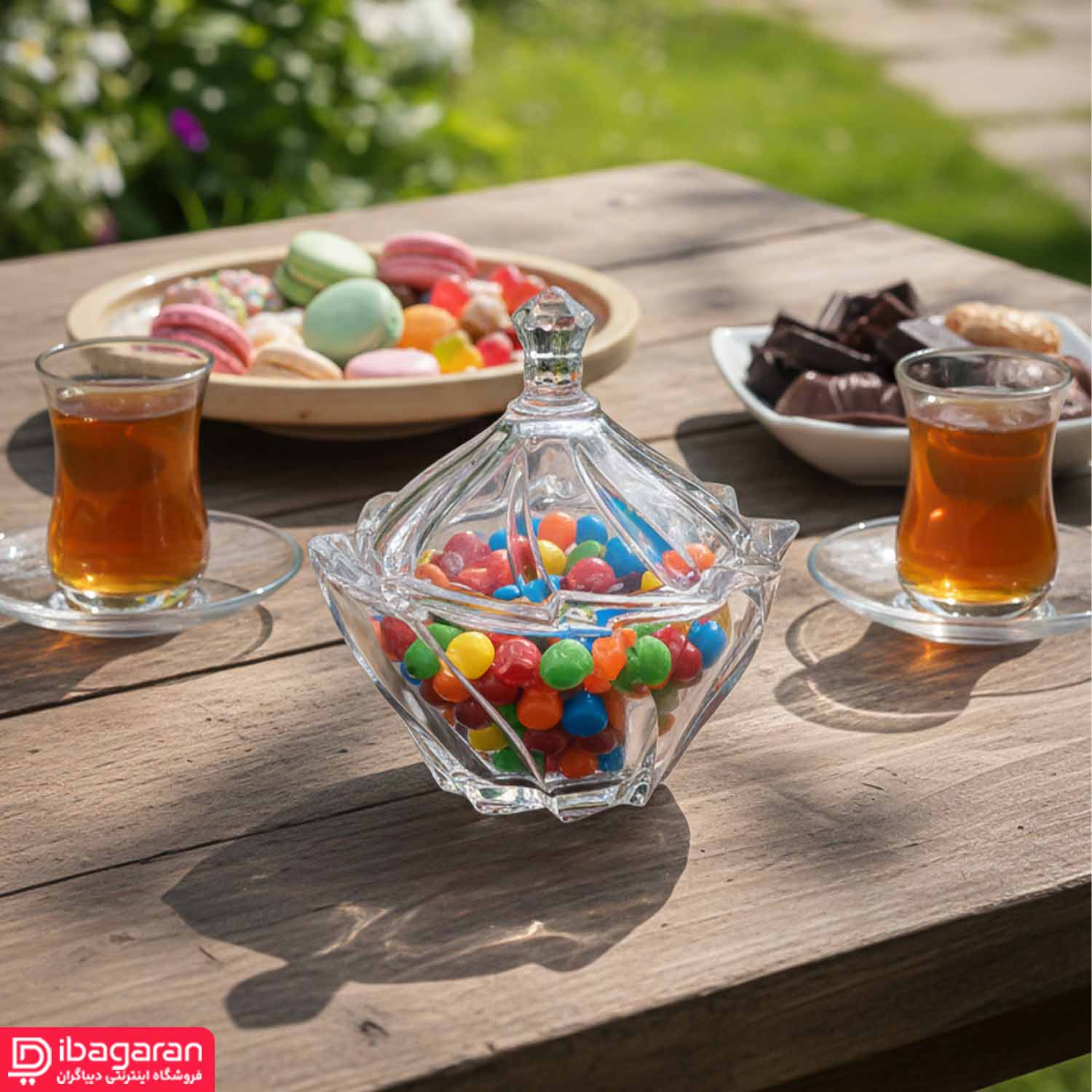 قندان الینور کادو با طراحی شیشهای شفاف و زیبا