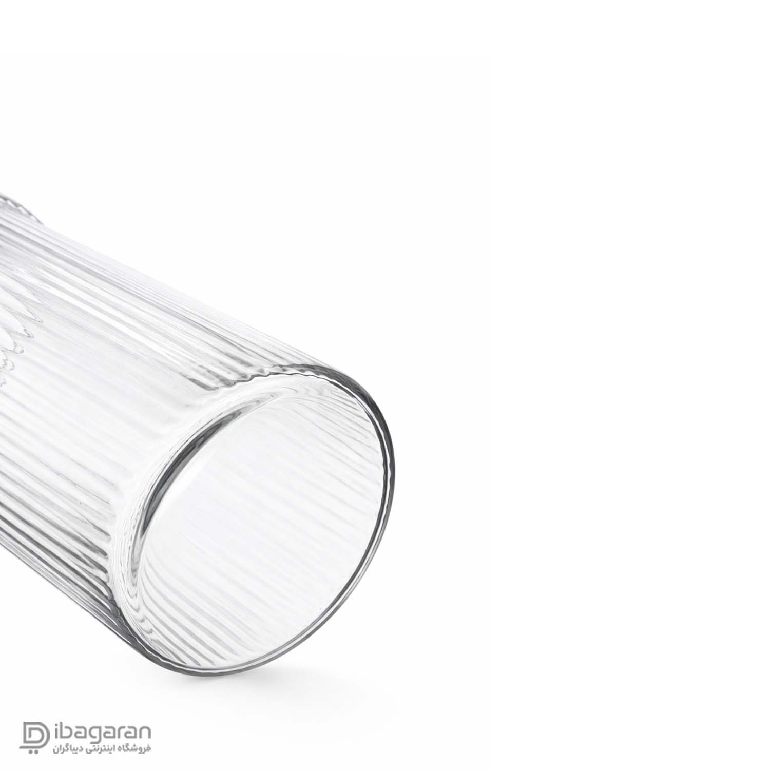 گلدان ویرا تیام با طراحی ساده و مدرن