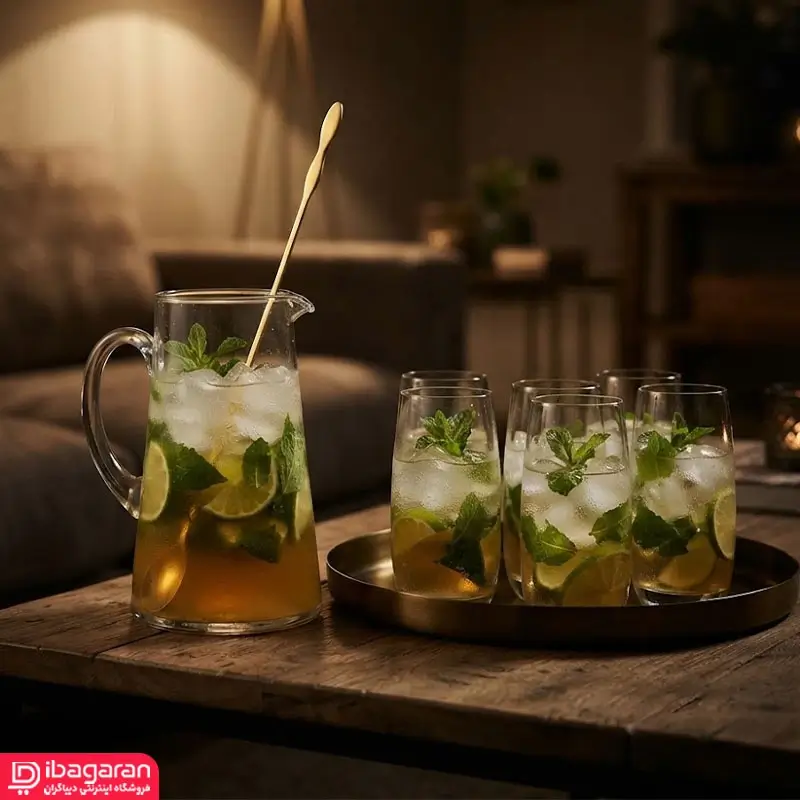 ملاقه دسته بلند طلایی برای سرو شربت